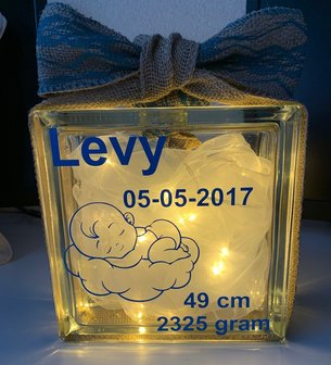 Geboorte glasblok met licht