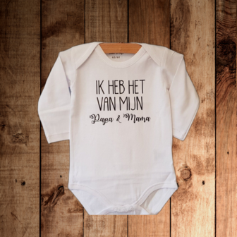 Romper met tekst &quot;Ik heb het van mijn papa en mama&quot;