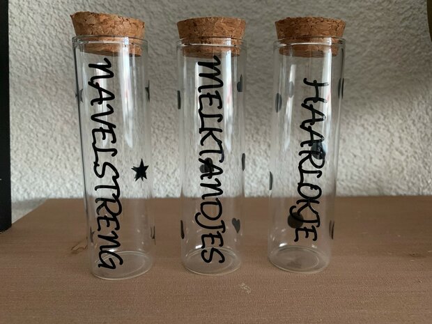 Glazenbuis voor haarlokje, navelstreng en melktandjes